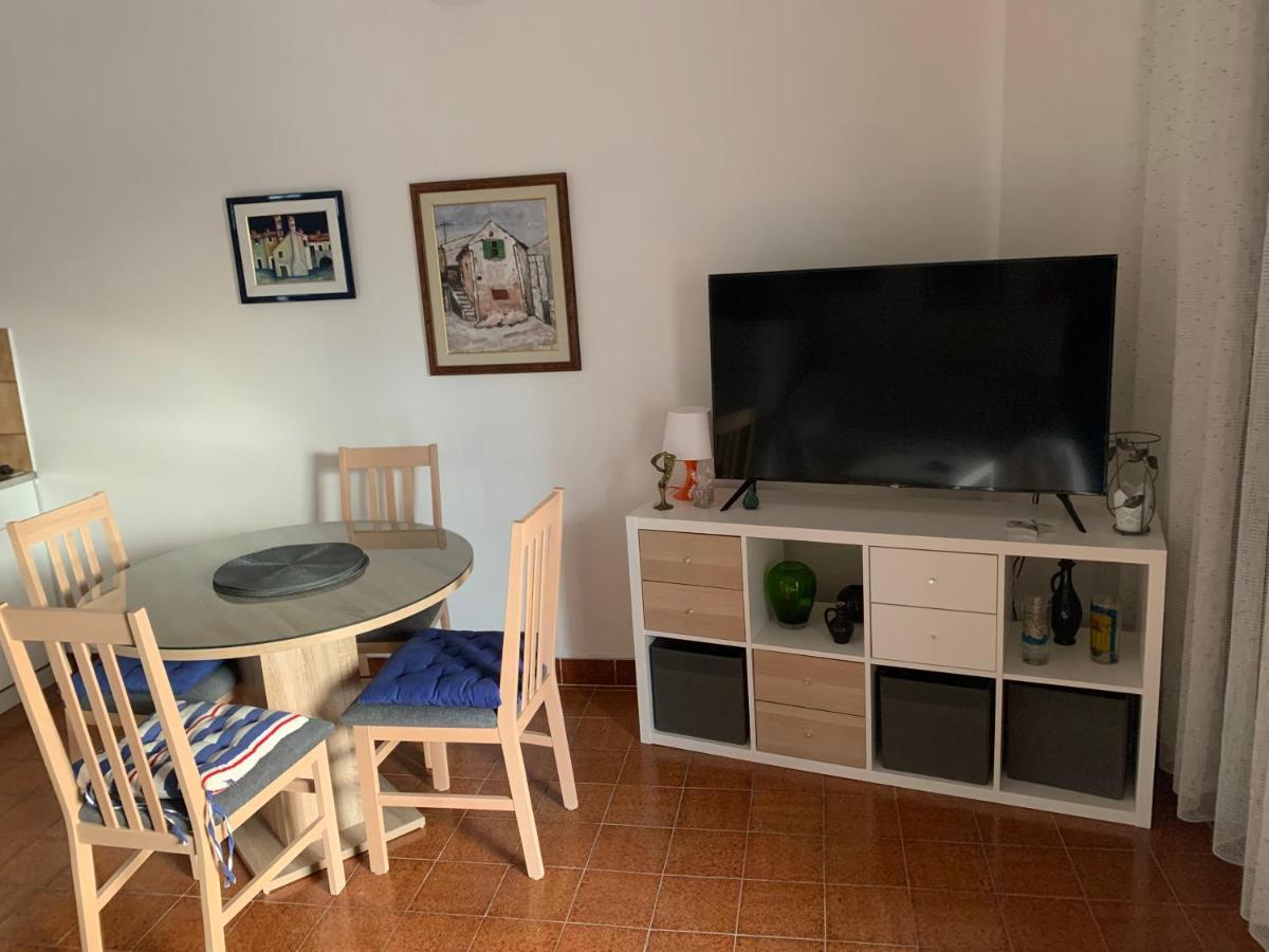 Apartments Natasa Punat Extérieur photo