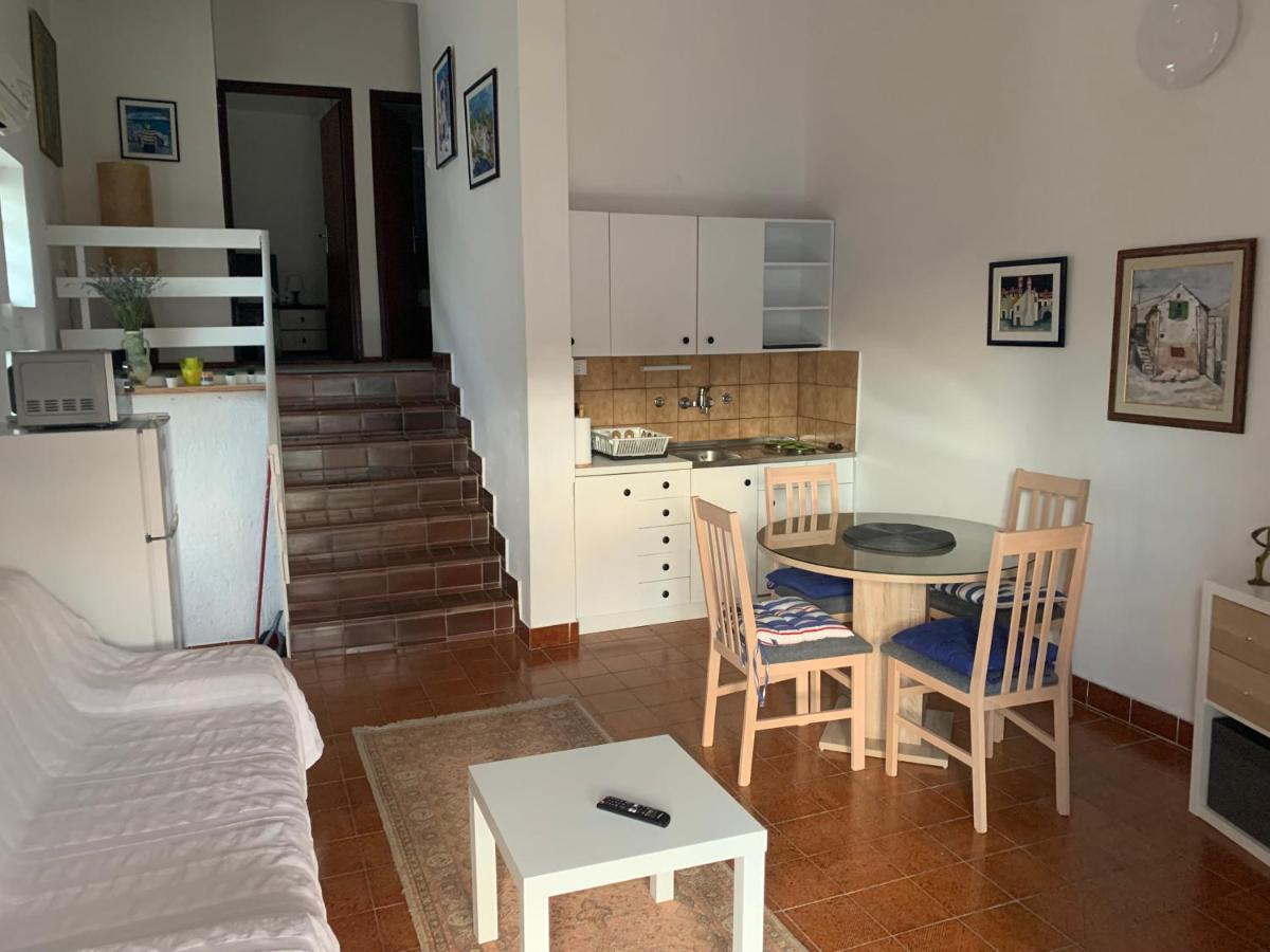 Apartments Natasa Punat Extérieur photo