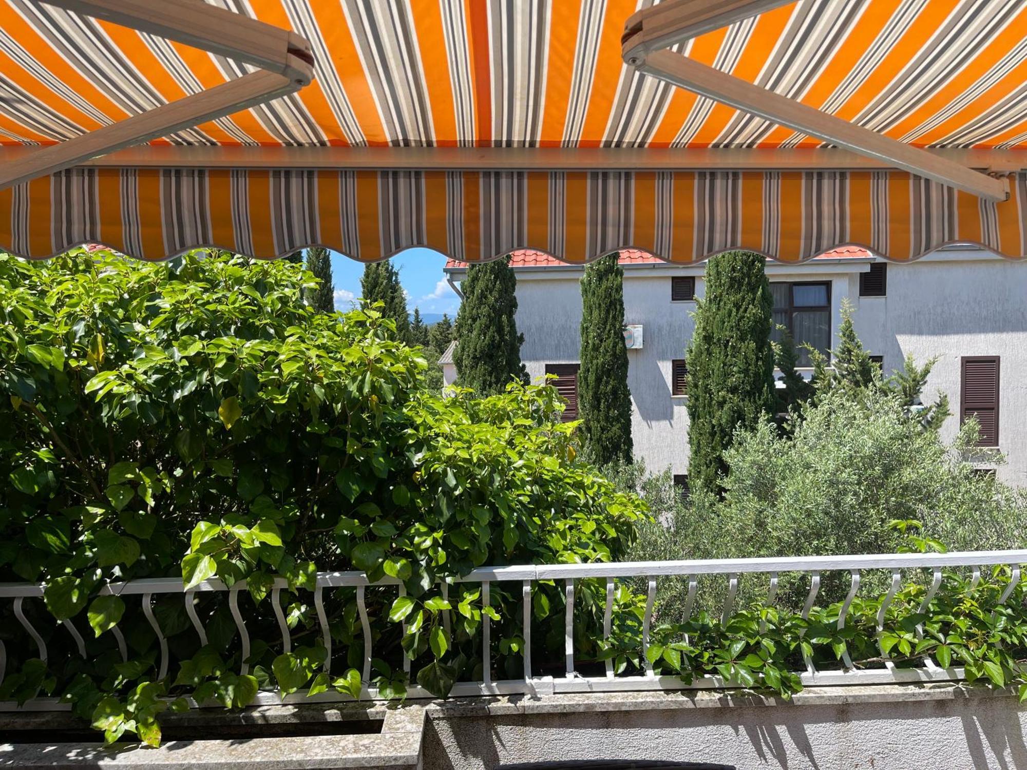 Apartments Natasa Punat Extérieur photo